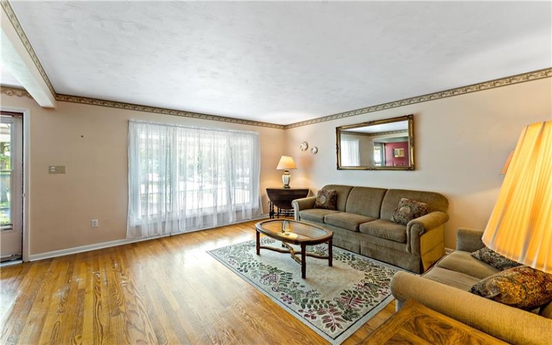 25 Barclay St, Greensburg, 15601, 3 Bedroom Bedrooms, 8 Room Rooms,2 BathroomBathrooms,Residential,For Sale,Barclay St,1773740