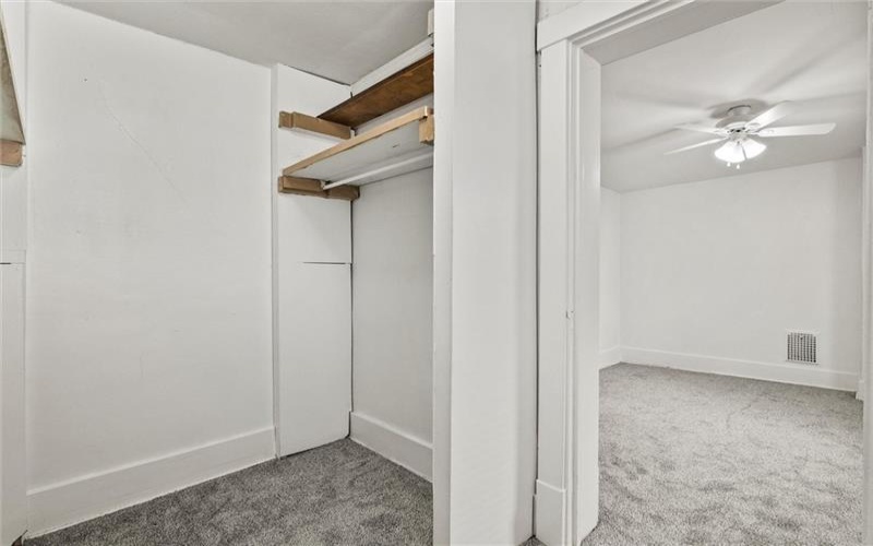 1909 Woodmont Avenue, New Kensington, 15068, ,Multi-unit,For Sale,Woodmont Avenue,1773767