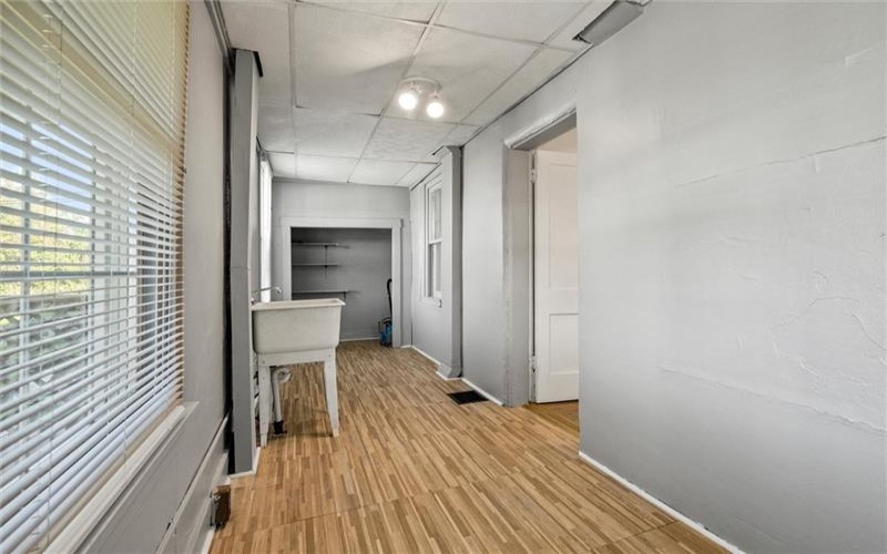 1909 Woodmont Avenue, New Kensington, 15068, ,Multi-unit,For Sale,Woodmont Avenue,1773767
