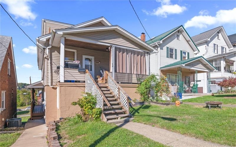 1909 Woodmont Avenue, New Kensington, 15068, ,Multi-unit,For Sale,Woodmont Avenue,1773767