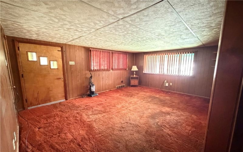 3031 Crawford Ave, Connellsville, 15425, 2 Bedroom Bedrooms, ,1 BathroomBathrooms,Residential,For Sale,Crawford Ave,1773778