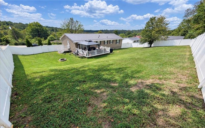7449 National Pike, Uniontown, 15401, 3 Bedroom Bedrooms, 8 Room Rooms,3 BathroomBathrooms,Residential,For Sale,National Pike,1773830