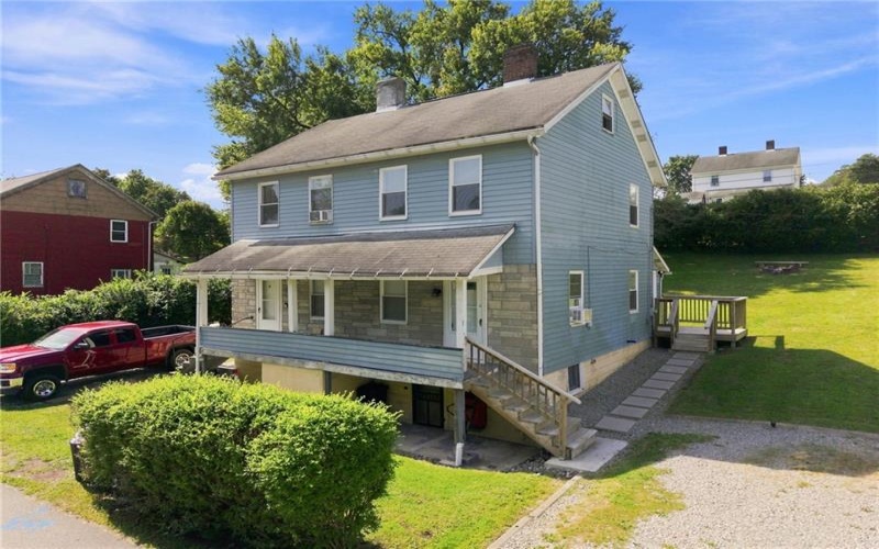247 Maple St, Rillton, 15678, ,Multi-unit,For Sale,Maple St,1773849