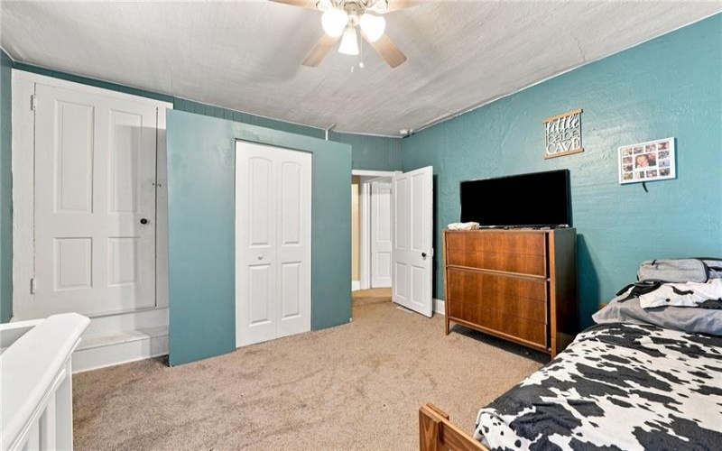247 Maple St, Rillton, 15678, ,Multi-unit,For Sale,Maple St,1773849
