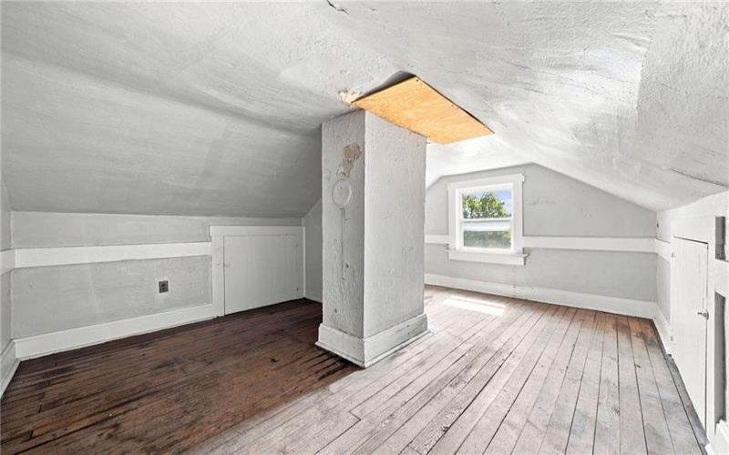 247 Maple St, Rillton, 15678, ,Multi-unit,For Sale,Maple St,1773849