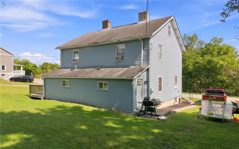 247 Maple St, Rillton, 15678, ,Multi-unit,For Sale,Maple St,1773849