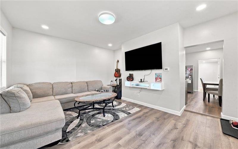 247 Maple St, Rillton, 15678, ,Multi-unit,For Sale,Maple St,1773849