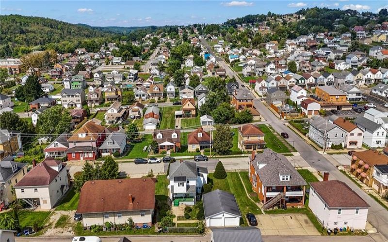 432 Euclid Avenue, Canonsburg, 15317, 4 Bedroom Bedrooms, ,1.1 BathroomBathrooms,Residential,For Sale,Euclid Avenue,1773882
