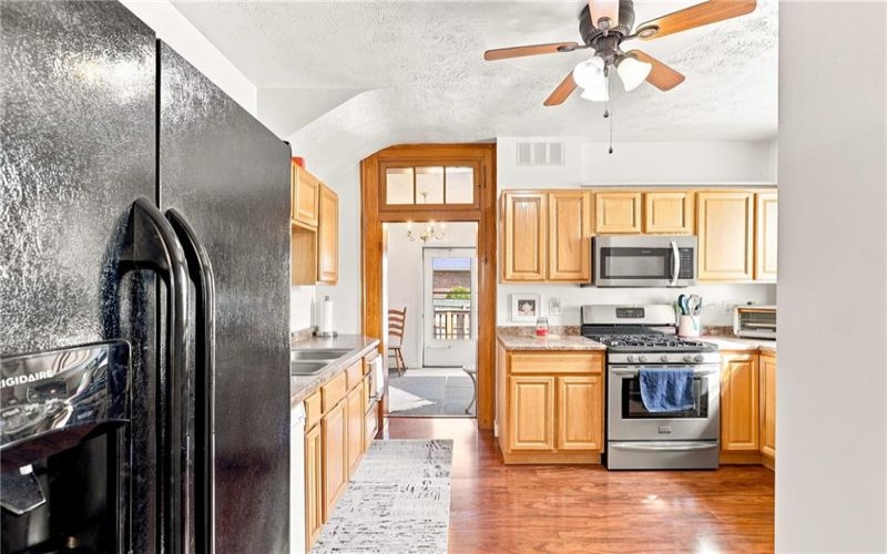 401 North St, Berlin, 15530, 3 Bedroom Bedrooms, ,1.2 BathroomBathrooms,Residential,For Sale,North St,1773883