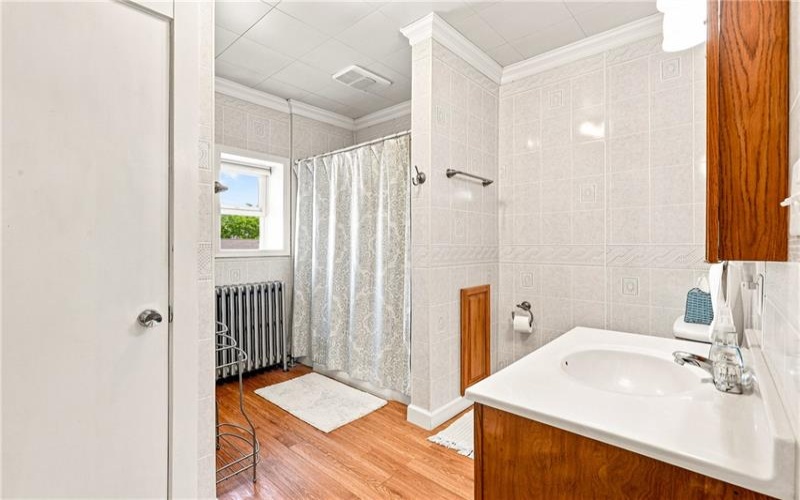 401 North St, Berlin, 15530, 3 Bedroom Bedrooms, ,1.2 BathroomBathrooms,Residential,For Sale,North St,1773883