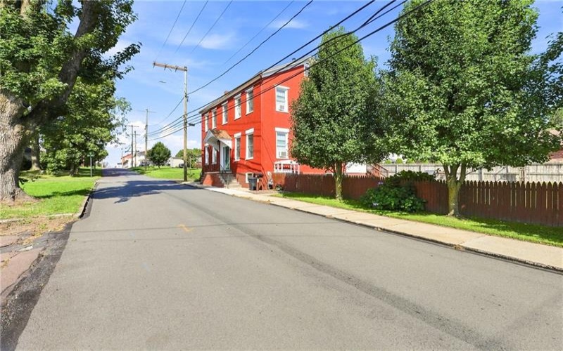 401 North St, Berlin, 15530, 3 Bedroom Bedrooms, ,1.2 BathroomBathrooms,Residential,For Sale,North St,1773883