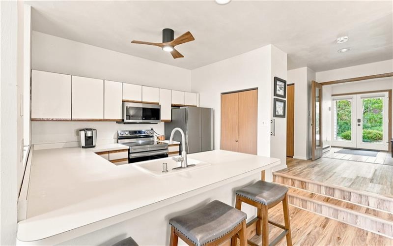 1727 Snowfield Run, Hidden Valley, 15502, 3 Bedroom Bedrooms, ,2 BathroomBathrooms,Residential,For Sale,Snowfield Run,1773898