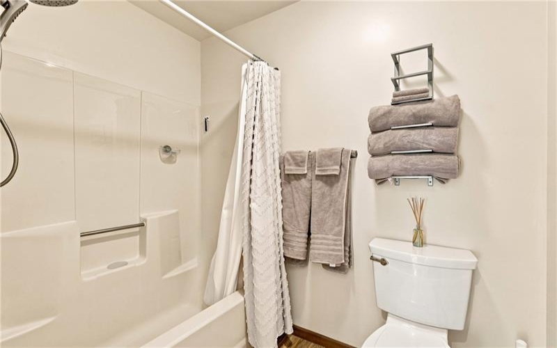 1727 Snowfield Run, Hidden Valley, 15502, 3 Bedroom Bedrooms, ,2 BathroomBathrooms,Residential,For Sale,Snowfield Run,1773898
