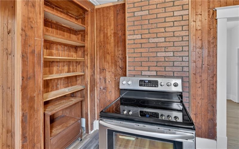 565 Broad St, Washington, 15301, 3 Bedroom Bedrooms, 7 Room Rooms,2 BathroomBathrooms,Residential,For Sale,Broad St,1773942