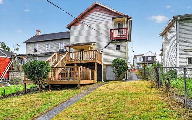 565 Broad St, Washington, 15301, 3 Bedroom Bedrooms, 7 Room Rooms,2 BathroomBathrooms,Residential,For Sale,Broad St,1773942
