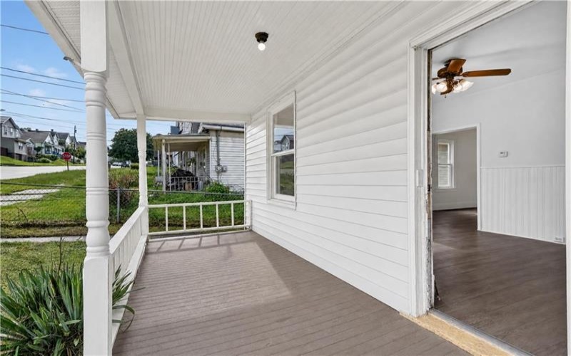 565 Broad St, Washington, 15301, 3 Bedroom Bedrooms, 7 Room Rooms,2 BathroomBathrooms,Residential,For Sale,Broad St,1773942