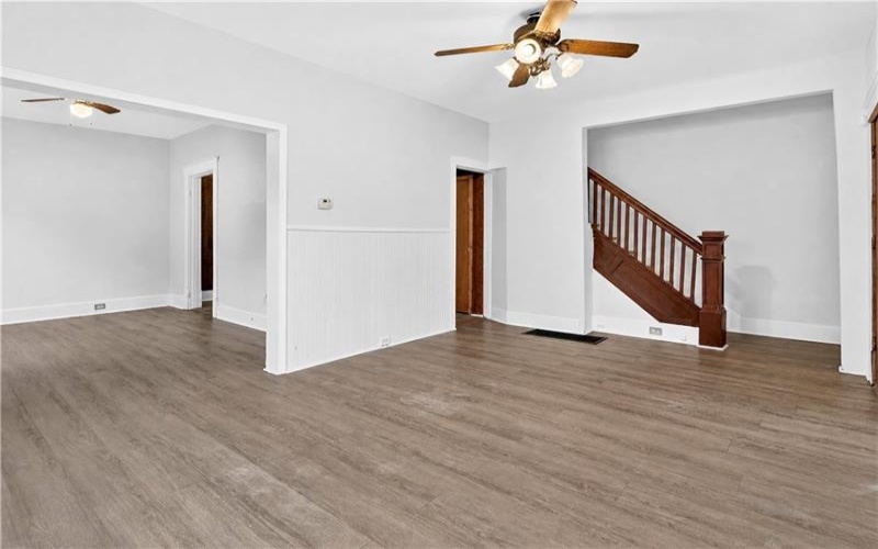 565 Broad St, Washington, 15301, 3 Bedroom Bedrooms, 7 Room Rooms,2 BathroomBathrooms,Residential,For Sale,Broad St,1773942