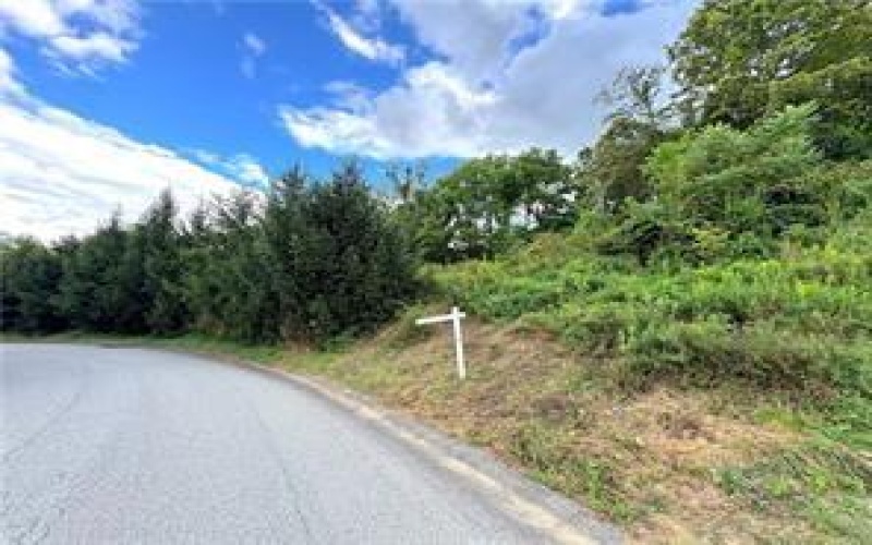 182 Palm Court, Jeannette, 15644, ,Farm-acreage-lot,For Sale,Palm Court,1773947