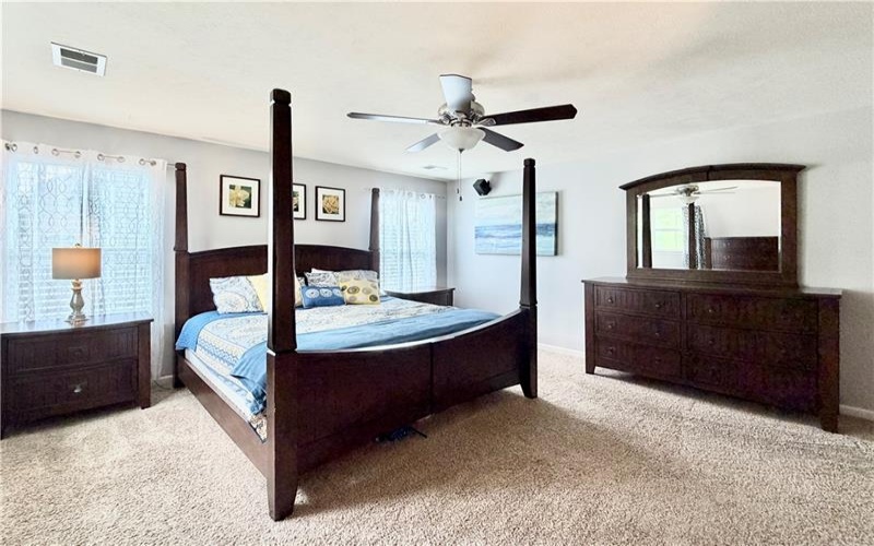 222 Overlook Drive, McMurray, 15317, 5 Bedroom Bedrooms, 13 Room Rooms,4 BathroomBathrooms,Residential,For Sale,Overlook Drive,1773960