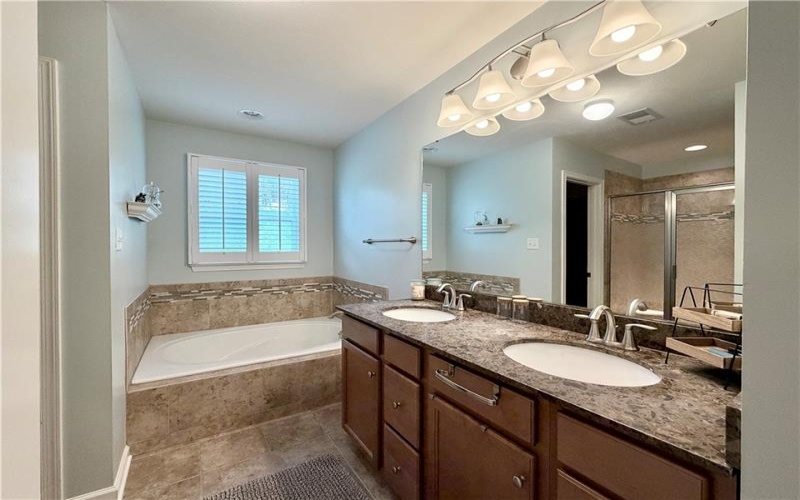 222 Overlook Drive, McMurray, 15317, 5 Bedroom Bedrooms, 13 Room Rooms,4 BathroomBathrooms,Residential,For Sale,Overlook Drive,1773960