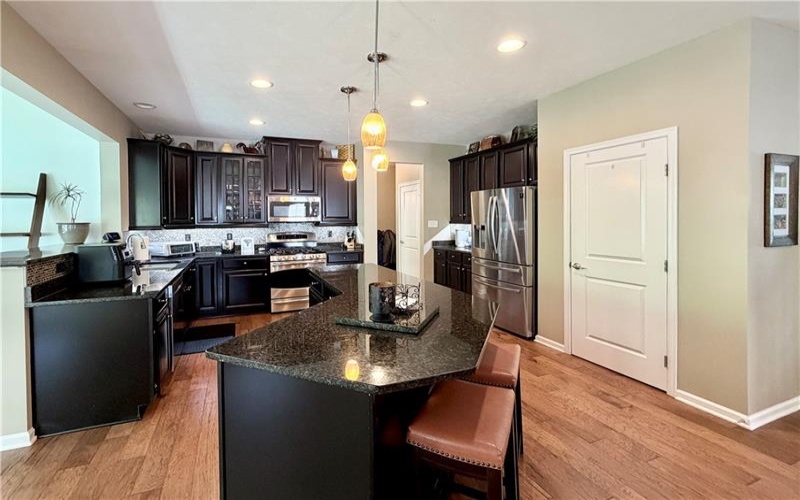222 Overlook Drive, McMurray, 15317, 5 Bedroom Bedrooms, 13 Room Rooms,4 BathroomBathrooms,Residential,For Sale,Overlook Drive,1773960