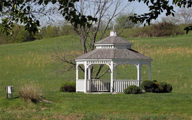 131 Tyburn LANE, Ligonier, 15658, 7 Bedroom Bedrooms, ,4.2 BathroomBathrooms,Residential,For Sale,Tyburn,1774015