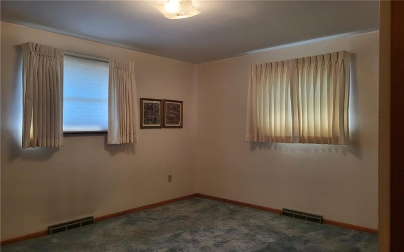 18 Joanne Dr, Latrobe, 15650, 3 Bedroom Bedrooms, 6 Room Rooms,1 BathroomBathrooms,Residential,For Sale,Joanne Dr,1773151