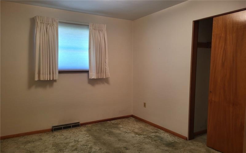 18 Joanne Dr, Latrobe, 15650, 3 Bedroom Bedrooms, 6 Room Rooms,1 BathroomBathrooms,Residential,For Sale,Joanne Dr,1773151