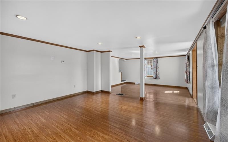 222 Cherry Ave, Houston, 15342, 3 Bedroom Bedrooms, 10 Room Rooms,2.1 BathroomBathrooms,Residential,For Sale,Cherry Ave,1773801