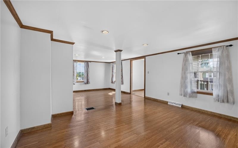 222 Cherry Ave, Houston, 15342, 3 Bedroom Bedrooms, 10 Room Rooms,2.1 BathroomBathrooms,Residential,For Sale,Cherry Ave,1773801