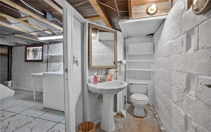 222 Cherry Ave, Houston, 15342, 3 Bedroom Bedrooms, 10 Room Rooms,2.1 BathroomBathrooms,Residential,For Sale,Cherry Ave,1773801