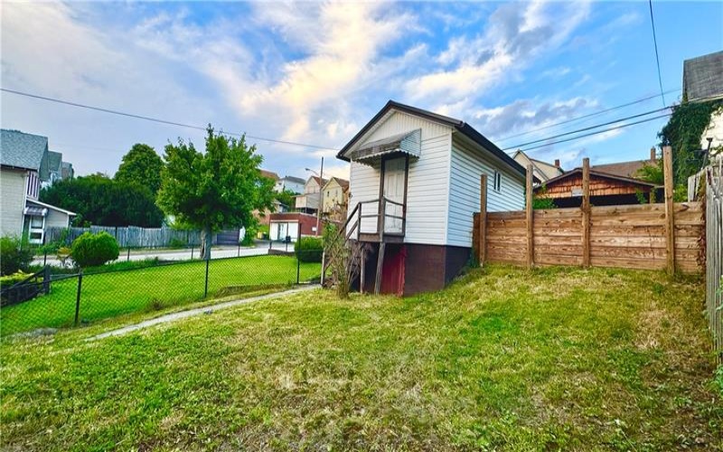 1528 Victoria Ave, Arnold, 15068, 3 Bedroom Bedrooms, 8 Room Rooms,2 BathroomBathrooms,Residential,For Sale,Victoria Ave,1773824