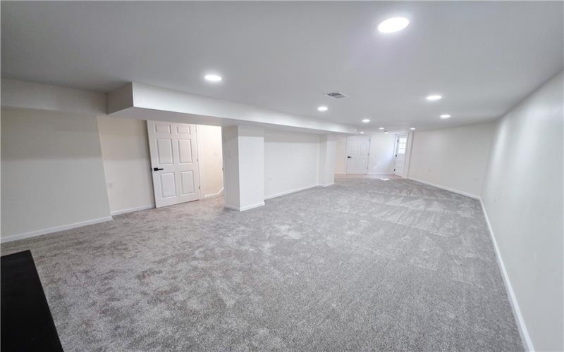 350 Country Club Rd, Washington, 15301, 4 Bedroom Bedrooms, 9 Room Rooms,3 BathroomBathrooms,Residential,For Sale,Country Club Rd,1774018