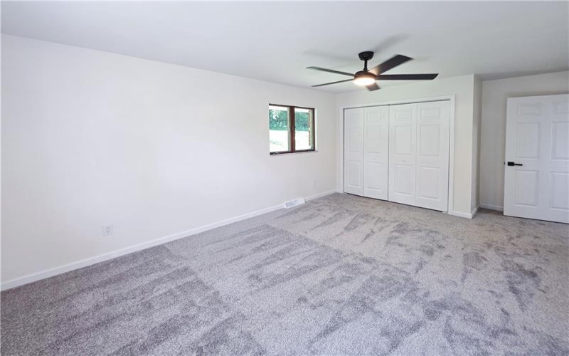 350 Country Club Rd, Washington, 15301, 4 Bedroom Bedrooms, 9 Room Rooms,3 BathroomBathrooms,Residential,For Sale,Country Club Rd,1774018