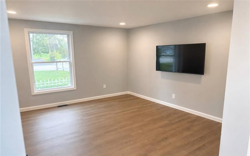 1011 Route 837, Monongahela, 15063, 3 Bedroom Bedrooms, ,1.1 BathroomBathrooms,Residential,For Sale,Route 837,1774062