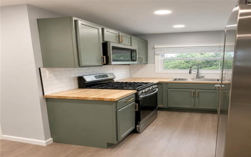 1011 Route 837, Monongahela, 15063, 3 Bedroom Bedrooms, ,1.1 BathroomBathrooms,Residential,For Sale,Route 837,1774062