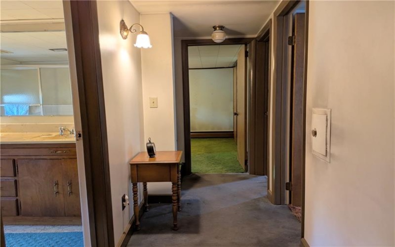 62 Cloverdale, Bovard, 15619, 4 Bedroom Bedrooms, 7 Room Rooms,1 BathroomBathrooms,Residential,For Sale,Cloverdale,1774064