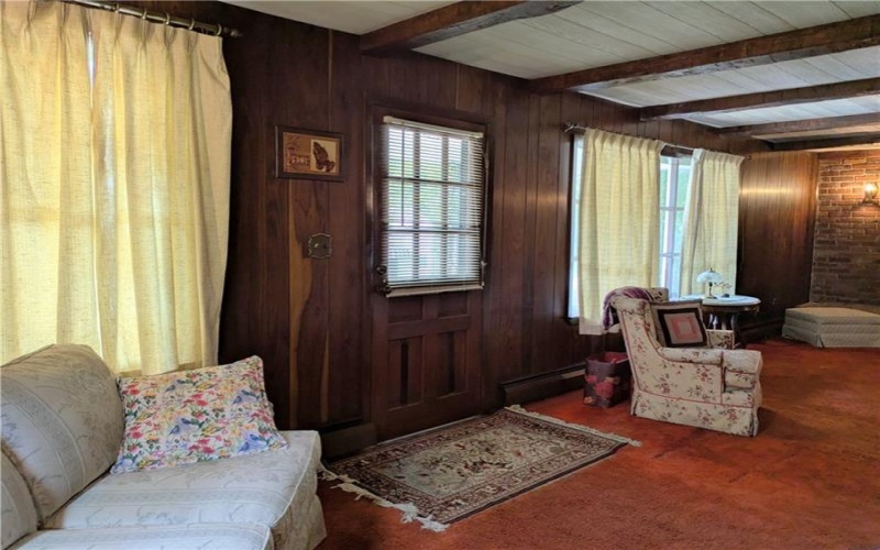 62 Cloverdale, Bovard, 15619, 4 Bedroom Bedrooms, 7 Room Rooms,1 BathroomBathrooms,Residential,For Sale,Cloverdale,1774064