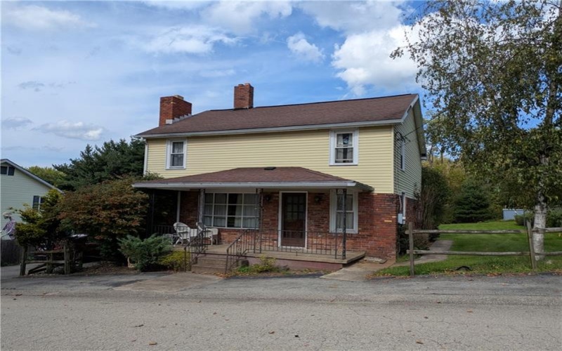 62 Cloverdale, Bovard, 15619, 4 Bedroom Bedrooms, 7 Room Rooms,1 BathroomBathrooms,Residential,For Sale,Cloverdale,1774064