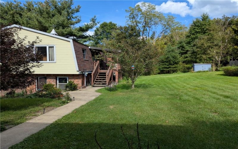 62 Cloverdale, Bovard, 15619, 4 Bedroom Bedrooms, 7 Room Rooms,1 BathroomBathrooms,Residential,For Sale,Cloverdale,1774064