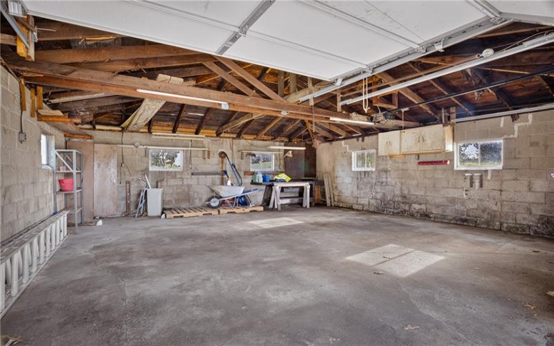 253 Lanik Rd, Bentleyville, 15314, 2 Bedroom Bedrooms, 4 Room Rooms,1 BathroomBathrooms,Residential,For Sale,Lanik Rd,1770401