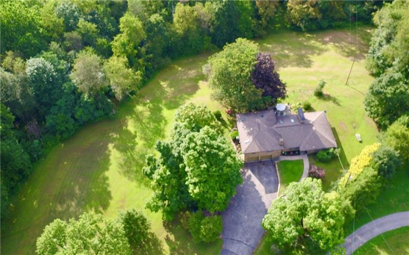 314 Redcut Lodge Rd, Latrobe, 15650, 4 Bedroom Bedrooms, 9 Room Rooms,2 BathroomBathrooms,Residential,For Sale,Redcut Lodge Rd,1770535