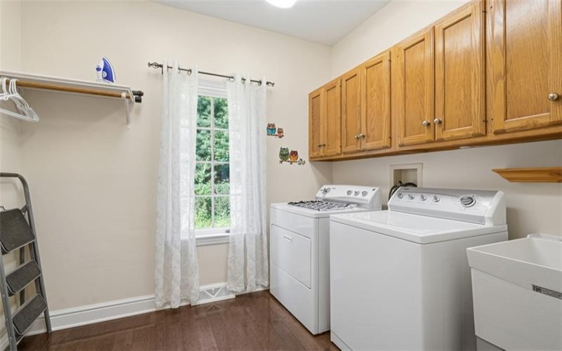 105 Lantern Cir, Canonsburg, 15317, 6 Bedroom Bedrooms, ,6.2 BathroomBathrooms,Residential,For Sale,Lantern Cir,1770860