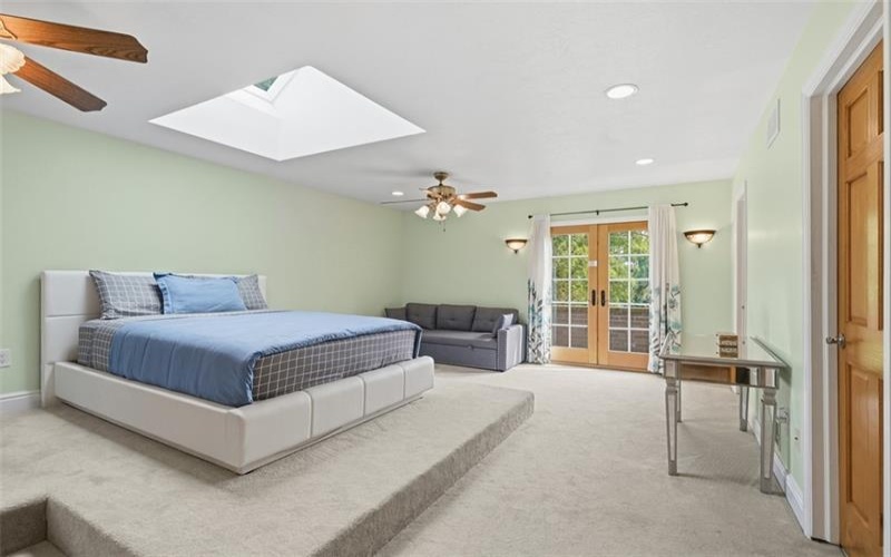 105 Lantern Cir, Canonsburg, 15317, 6 Bedroom Bedrooms, ,6.2 BathroomBathrooms,Residential,For Sale,Lantern Cir,1770860
