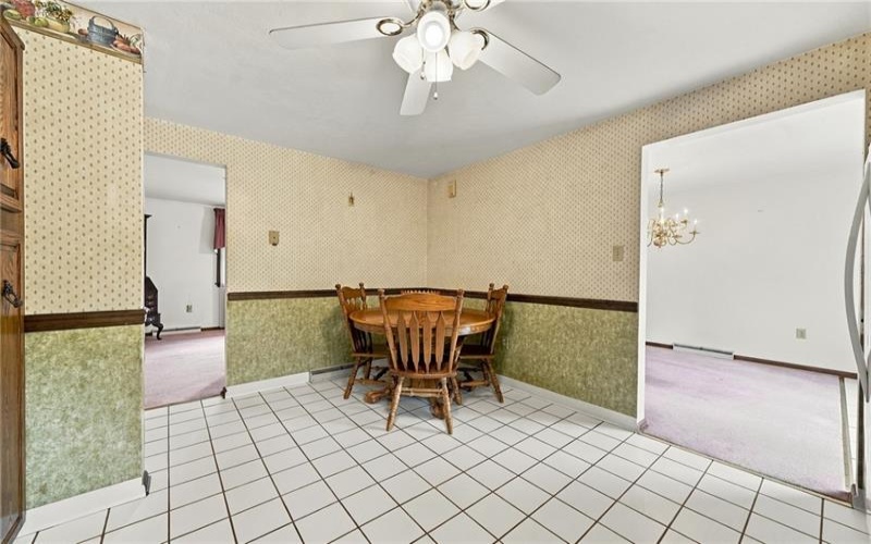 702 Woodside Dr, Jeannette, 15644, 3 Bedroom Bedrooms, 9 Room Rooms,1.1 BathroomBathrooms,Residential,For Sale,Woodside Dr,1771364