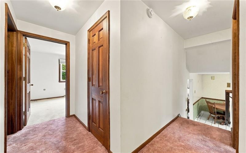702 Woodside Dr, Jeannette, 15644, 3 Bedroom Bedrooms, 9 Room Rooms,1.1 BathroomBathrooms,Residential,For Sale,Woodside Dr,1771364