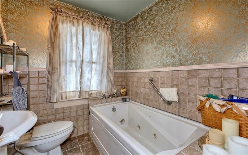 168 Askren Street, Uniontown, 15401, 3 Bedroom Bedrooms, ,2 BathroomBathrooms,Residential,For Sale,Askren Street,1773681