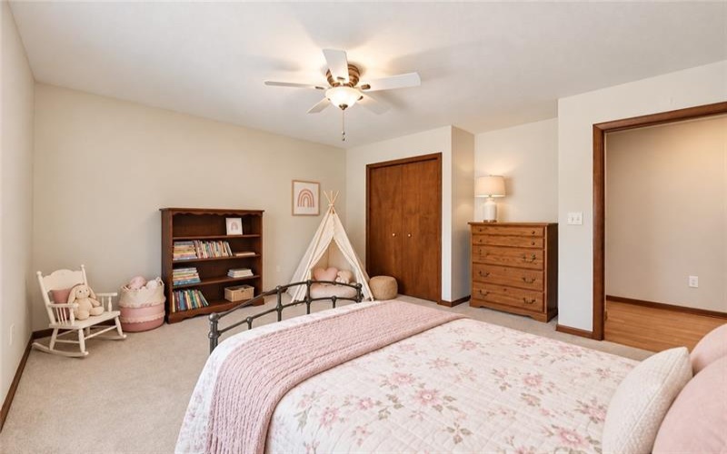 606 Fairwinds Ct, Greensburg, 15601, 4 Bedroom Bedrooms, 13 Room Rooms,3.1 BathroomBathrooms,Residential,For Sale,Fairwinds Ct,1773704