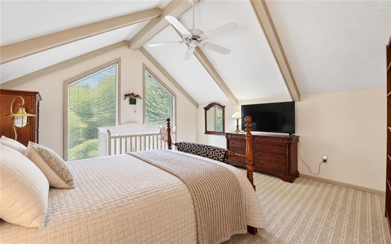 606 Fairwinds Ct, Greensburg, 15601, 4 Bedroom Bedrooms, 13 Room Rooms,3.1 BathroomBathrooms,Residential,For Sale,Fairwinds Ct,1773704