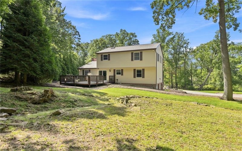 118 Mayberry Lane, Latrobe, 15650, 3 Bedroom Bedrooms, 8 Room Rooms,2.1 BathroomBathrooms,Residential,For Sale,Mayberry Lane,1773996